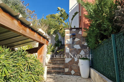 Appartement - 109 m² - 3 pièces