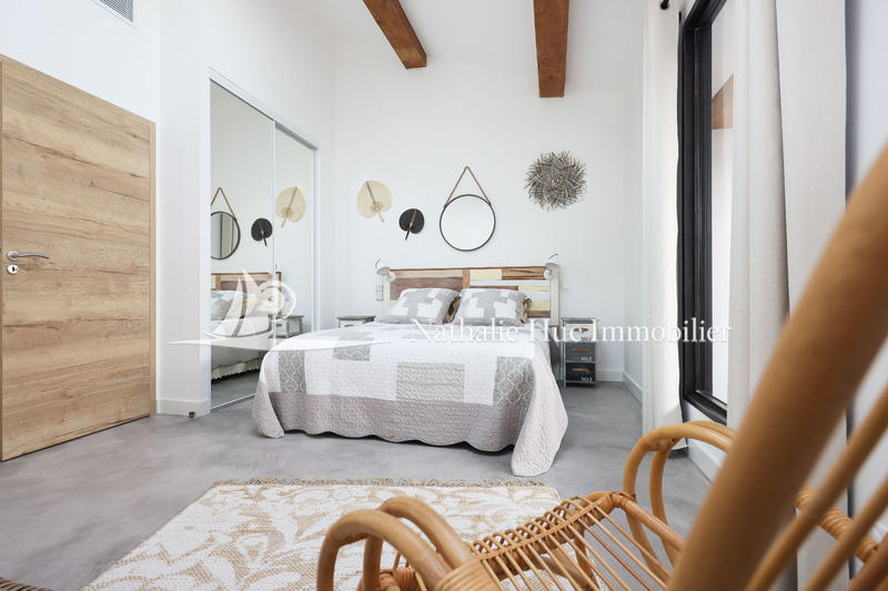 Maison - 263 m² - 5 pièces