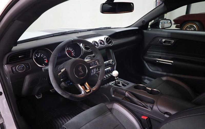 Ford Mustang Shelby Gt 350