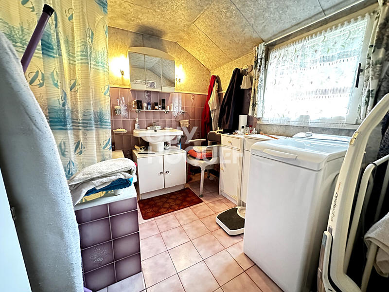 Maison - 83 m² - 5 pièces