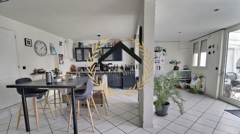 Maison - 105 m² - 5 pièces