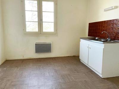 Maison - 99 m² - 5 pièces