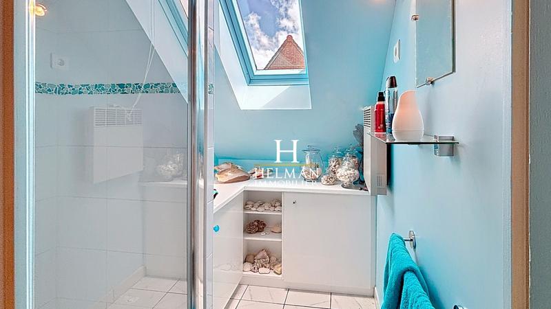 Maison - 138 m² - 6 pièces