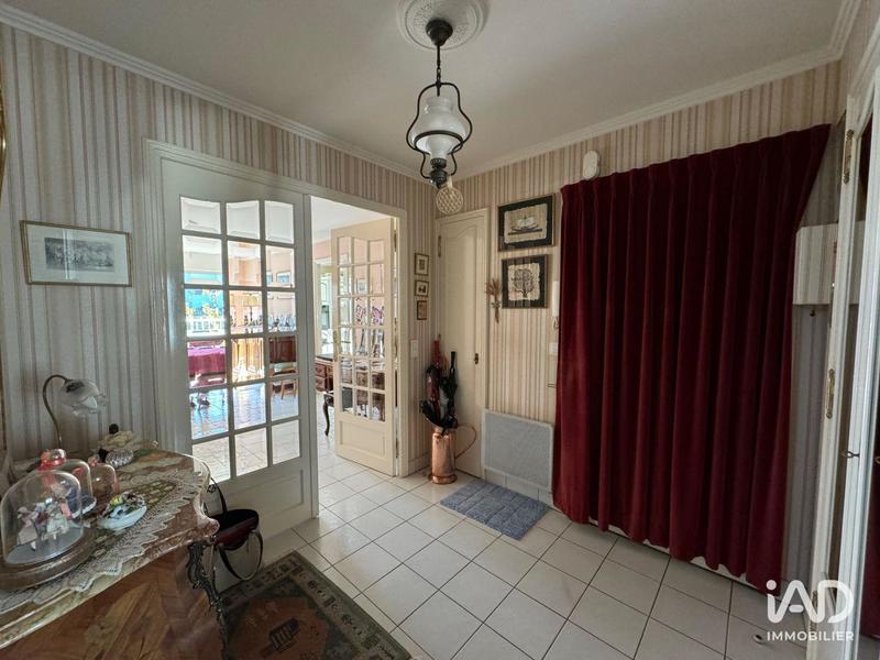 Appartement - 90 m² - 3 pièces