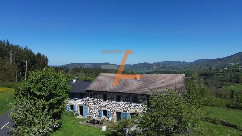 Ferme - 210 m² - 7 pièces