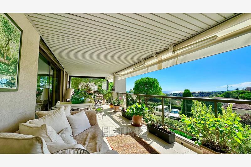 Appartement - 112 m² - 4 pièces