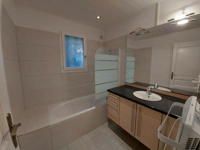 Maison - 88 m² - 6 pièces