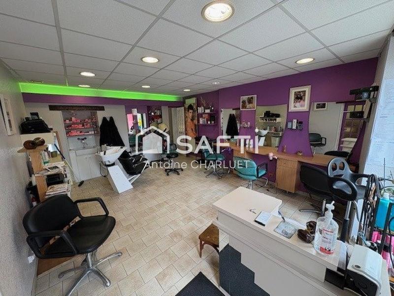 Maison - 238 m² - 6 pièces