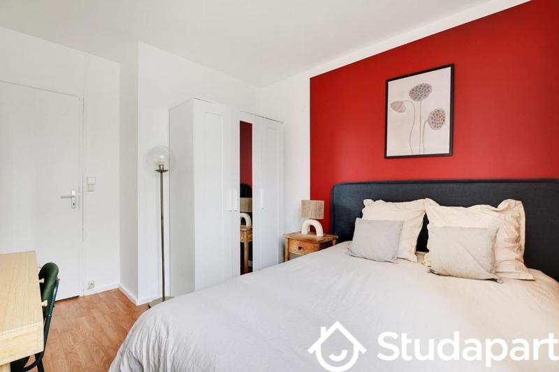 Chambre - 10 m² - 1 pièce