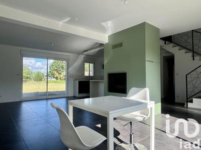 Maison - 170 m² - 8 pièces