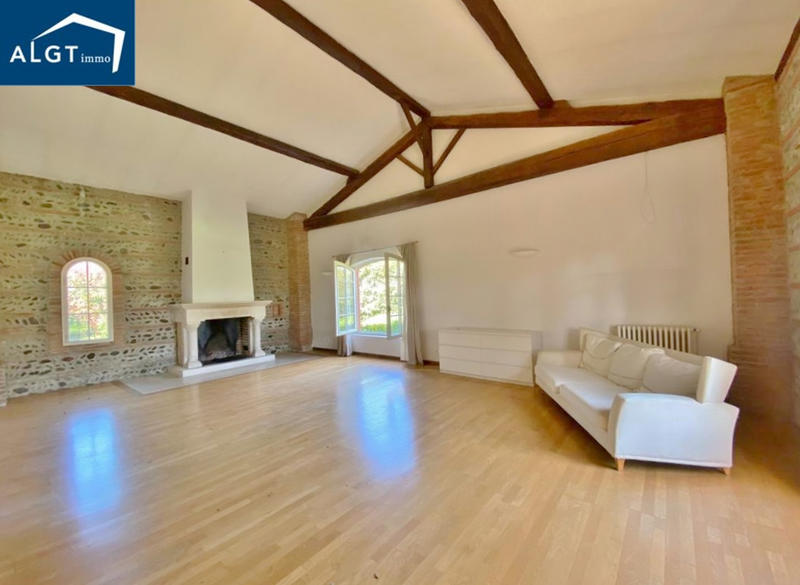 Villa - 328 m² - 12 pièces