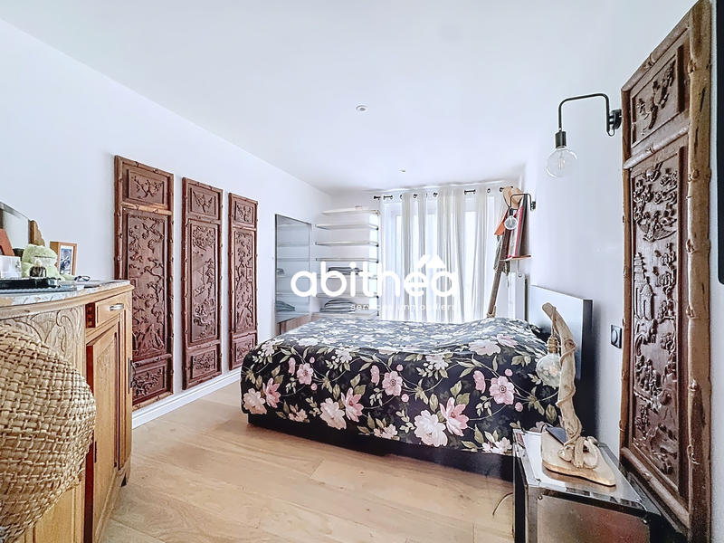 Appartement - 109 m² - 4 pièces