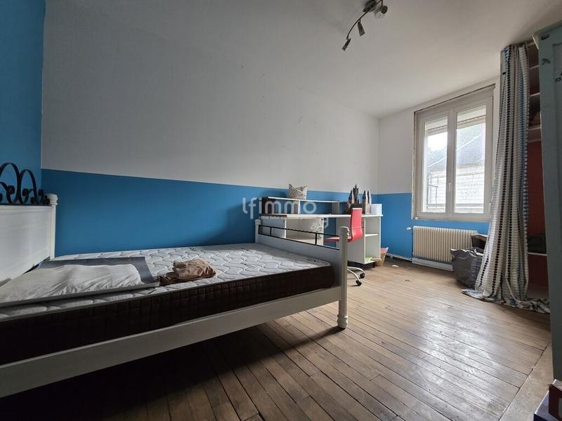 Maison - 235 m² - 6 pièces