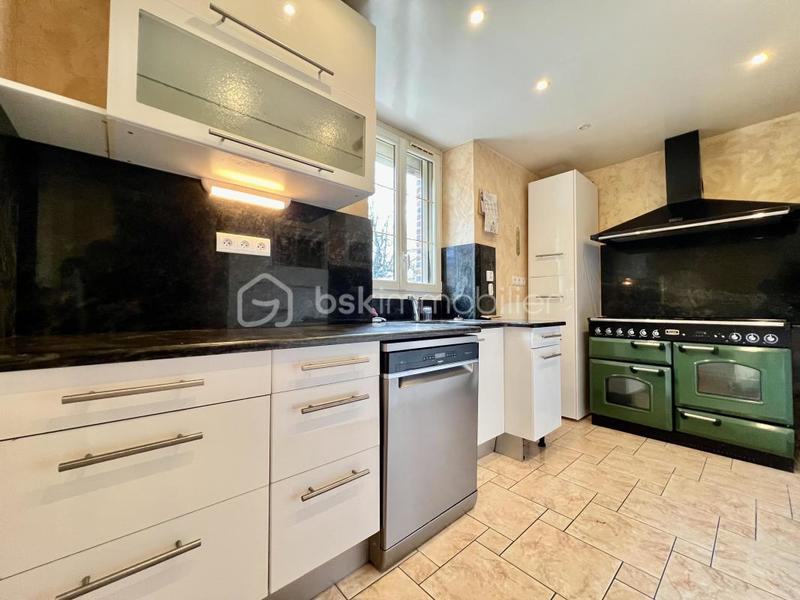 Maison - 190 m² - 7 pièces