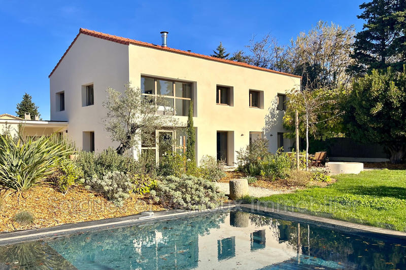 Villa - 181 m² - 6 pièces