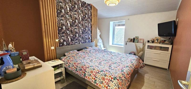 Maison - 210 m² - 7 pièces