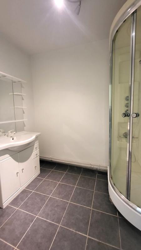 Appartement - 85 m² - 3 pièces