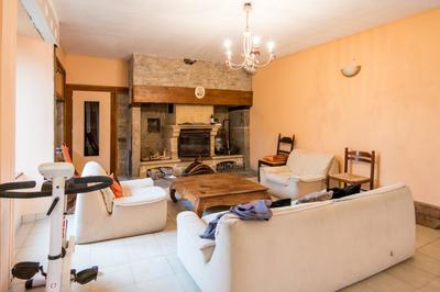 Maison en pierre - 275 m² - 11 pièces