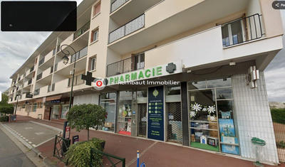 Local commercial - 261 m²
