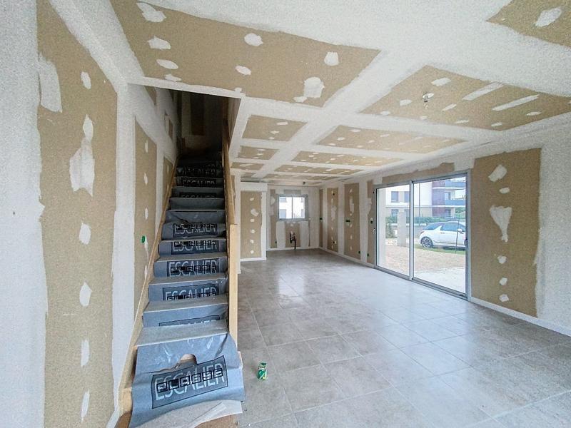 Maison - 87 m² - 4 pièces