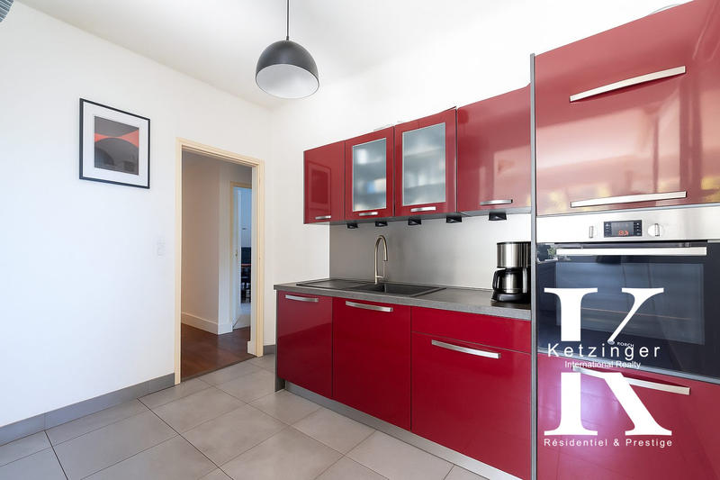 Appartement - 126 m² - 6 pièces