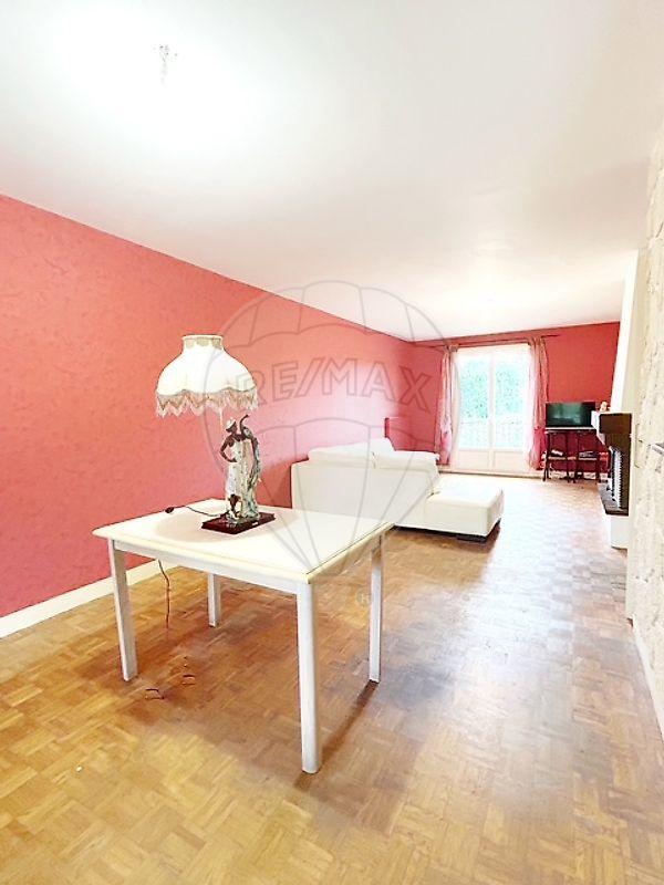 Maison - 114 m² - 6 pièces