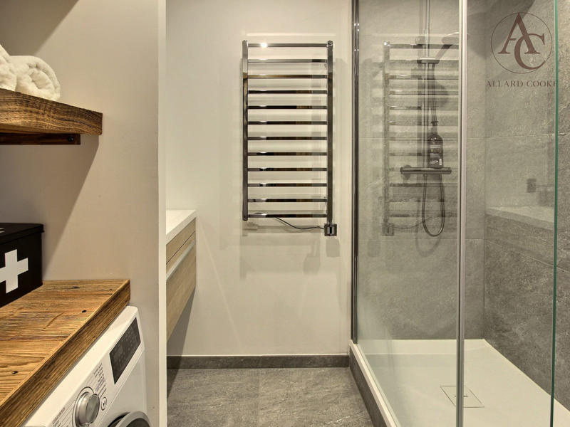 Appartement - 76 m² - 4 pièces