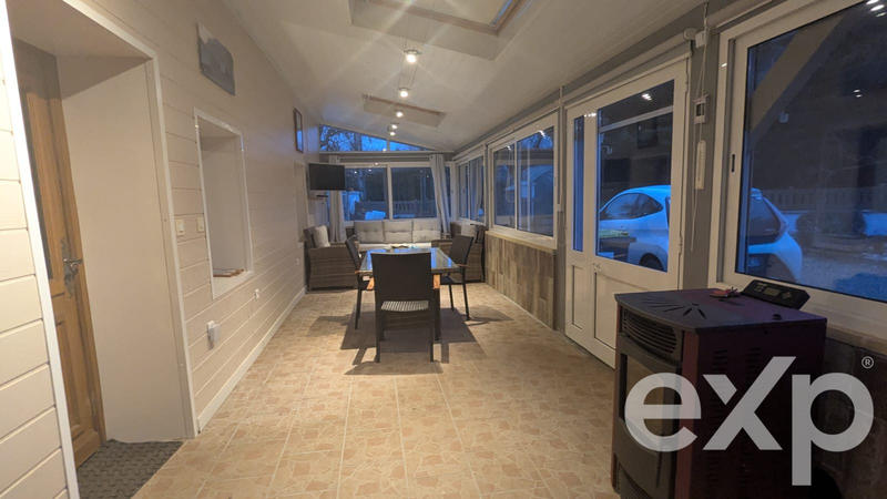 Maison - 141 m² - 6 pièces