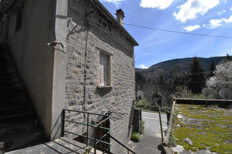 Maison - 119 m² - 12 pièces