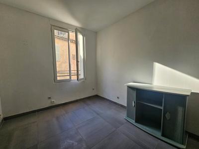 Studio - 37 m² - 2 pièces