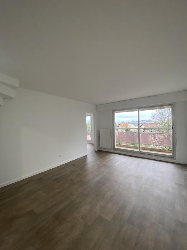 Appartement - 81 m² - 4 pièces