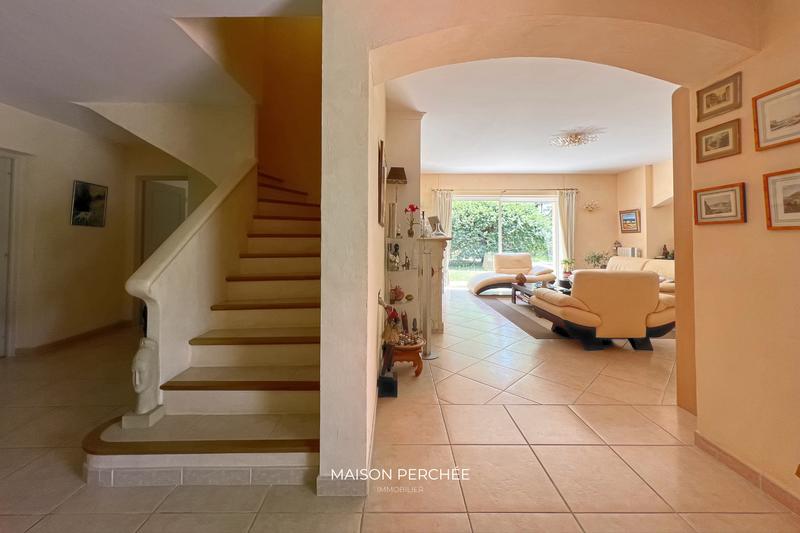 Villa - 210 m² - 7 pièces