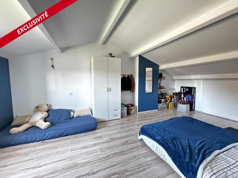 Maison traditionnelle - 97 m² - 5 pièces