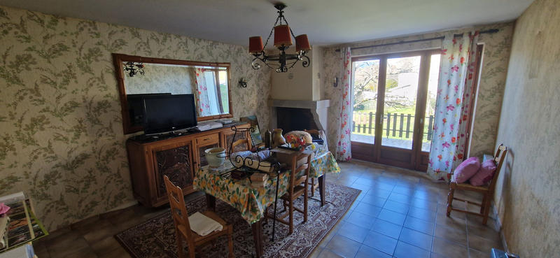 Maison de village - 171 m² - 10 pièces