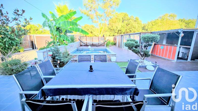 Maison - 214 m² - 7 pièces