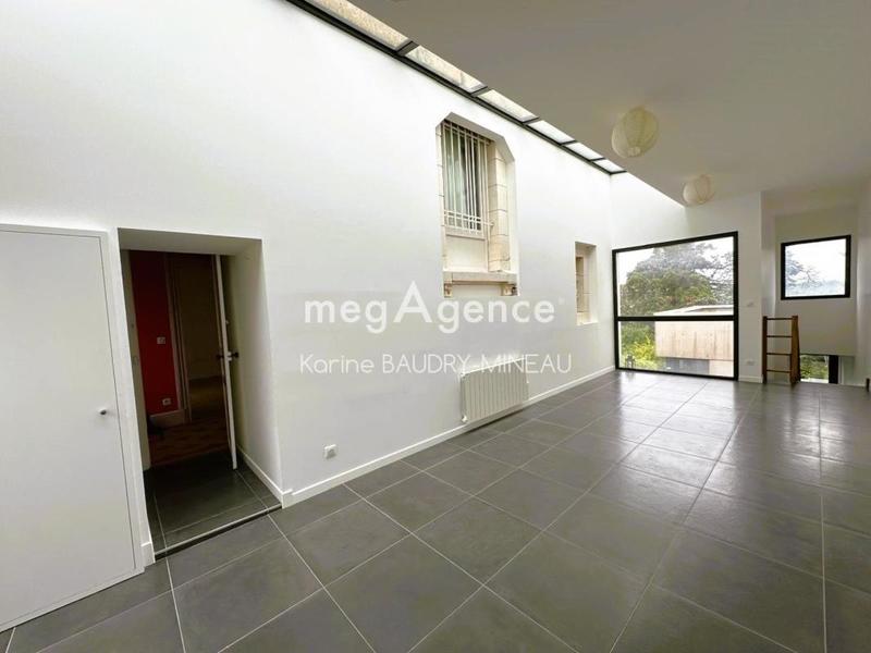 Maison - 167 m² - 9 pièces