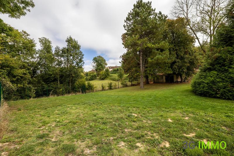 Maison - 200 m² - 7 pièces