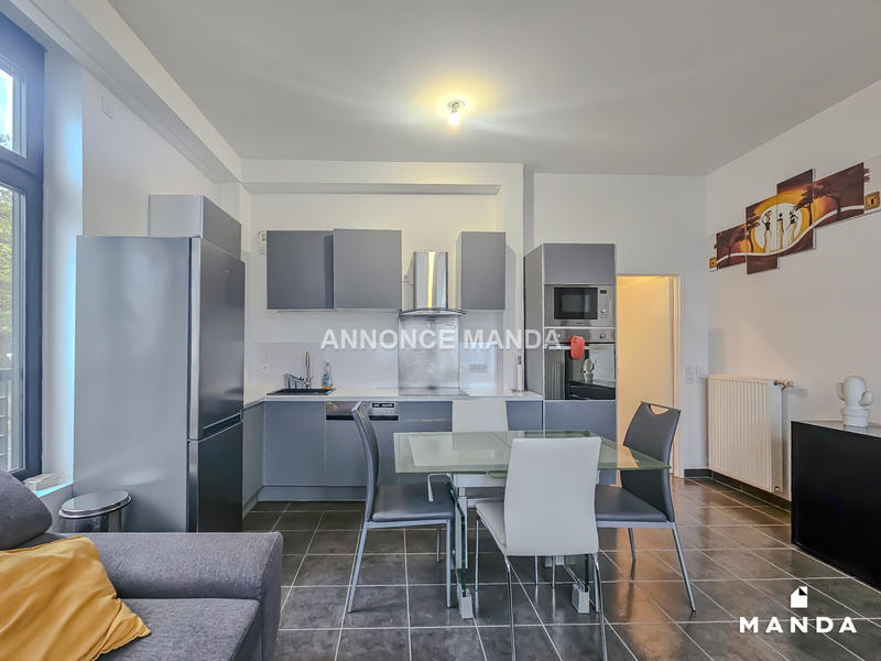 Chambre - 9 m² - 3 pièces