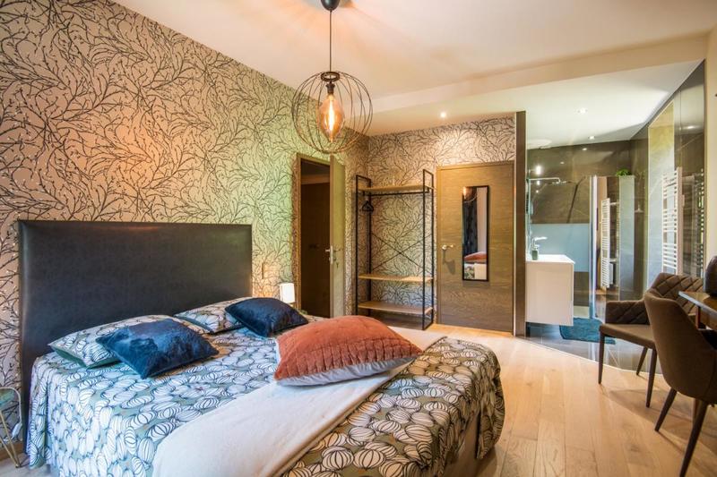 Demeure - 350 m² - 10 pièces