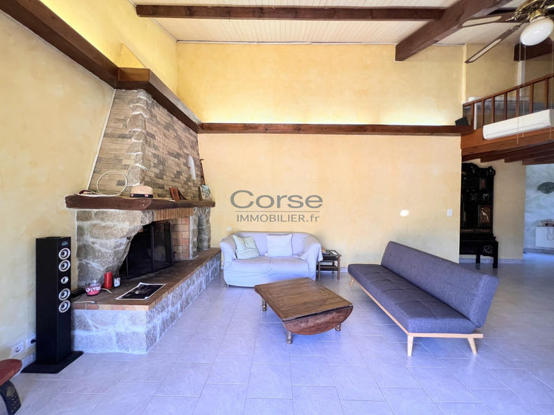 Maison - 146 m² - 5 pièces