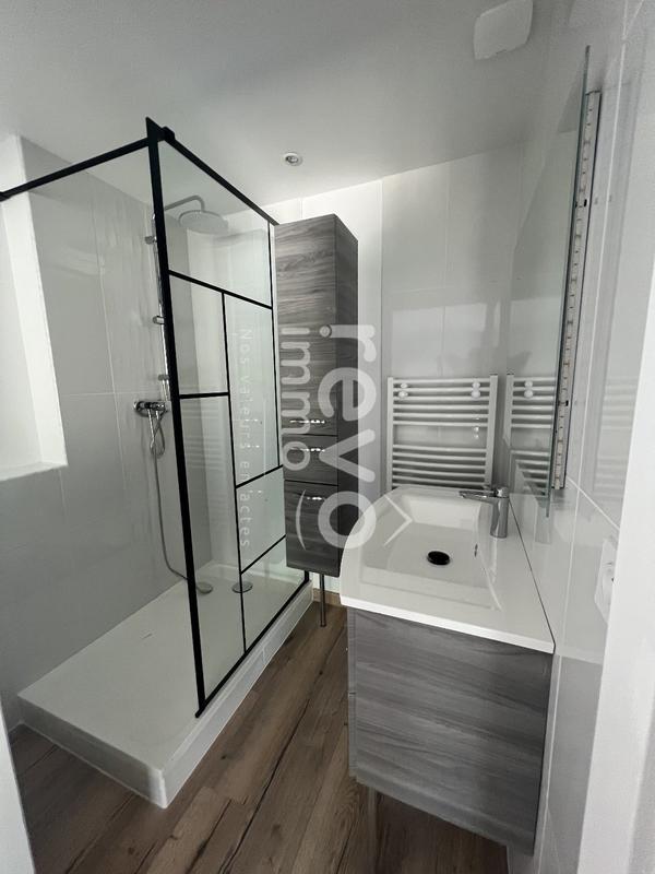 Maison - 171 m² - 6 pièces