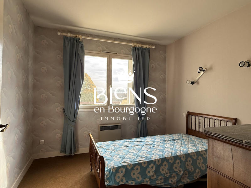 Maison traditionnelle - 174 m² - 7 pièces