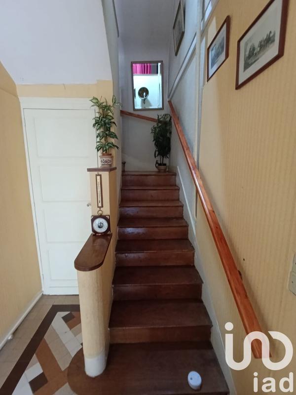 Maison - 199 m² - 6 pièces