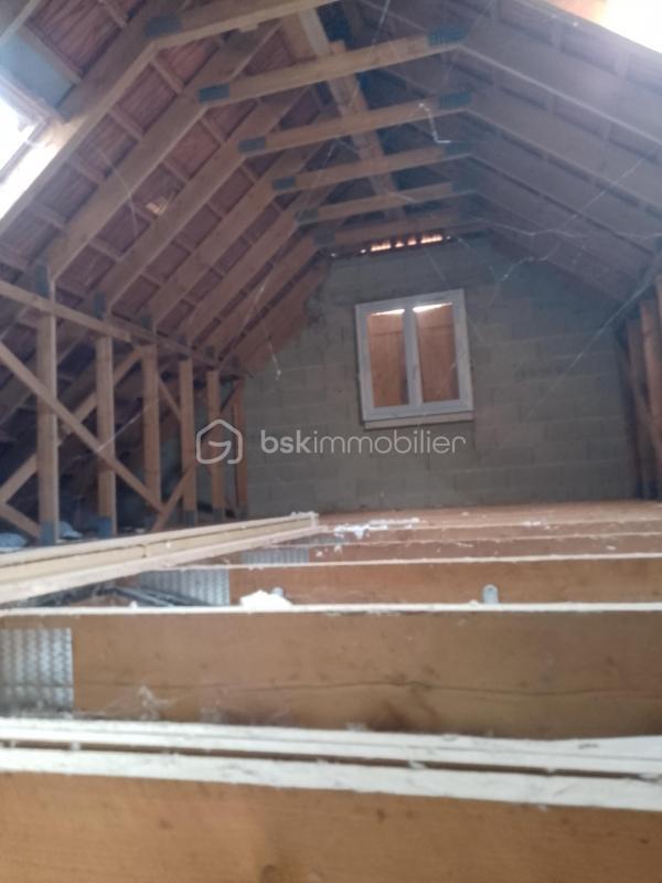 Maison - 85 m² - 4 pièces