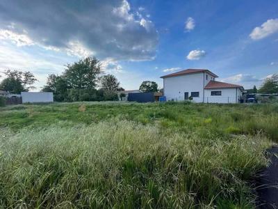 Terrain - 707 m²