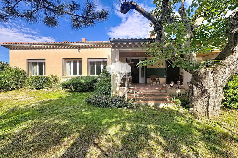 Maison - 136 m² - 5 pièces