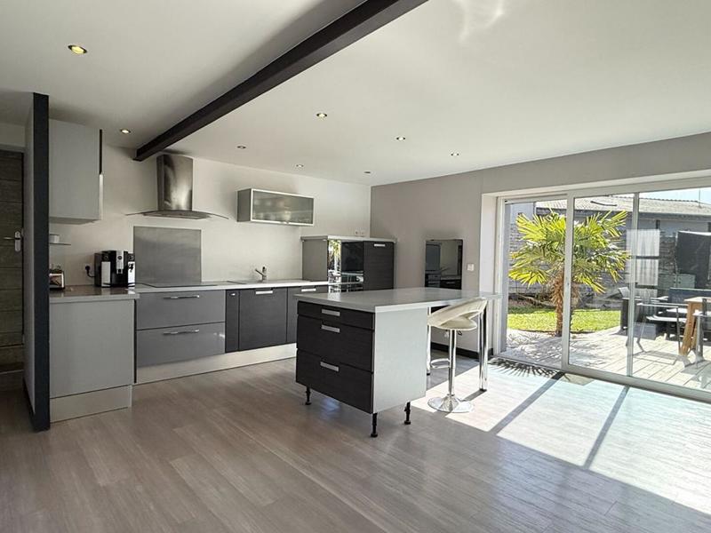 Maison - 105 m² - 5 pièces