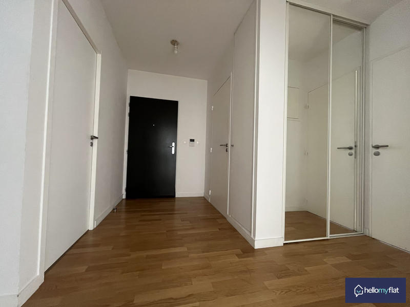 Appartement - 81 m² - 3 pièces