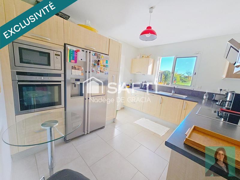 Maison - 104 m² - 4 pièces