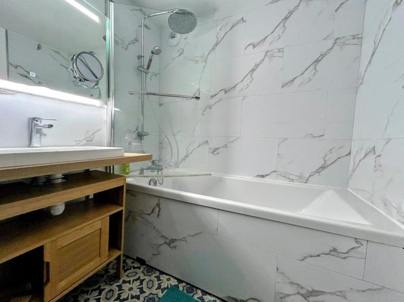 Appartement - 65 m² - 4 pièces